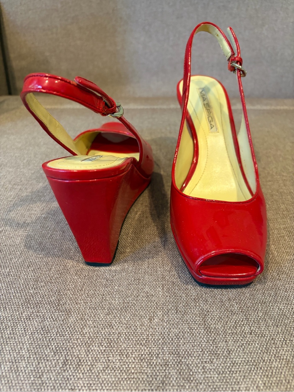Via Spiga Glossy Red Patent Slingback Heels - Picture 2 of 4
